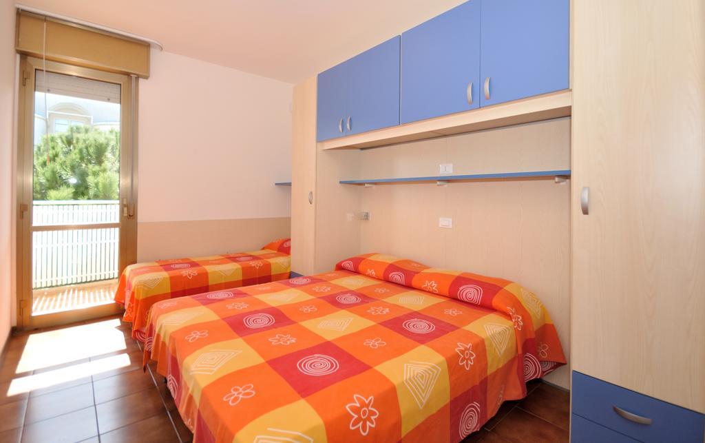 Condominio Tiepolo Bibione Exterior foto